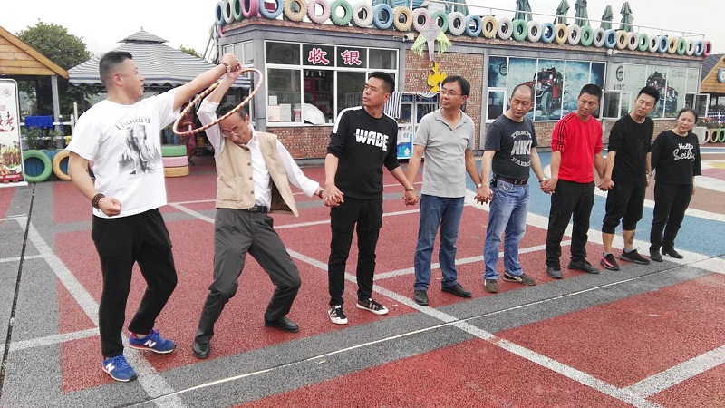 管理干部第一次团建活动简讯