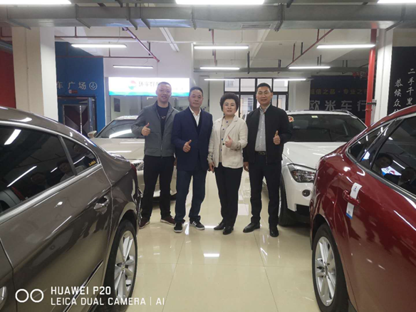 热烈祝贺环宇好车汽博中心店开业！