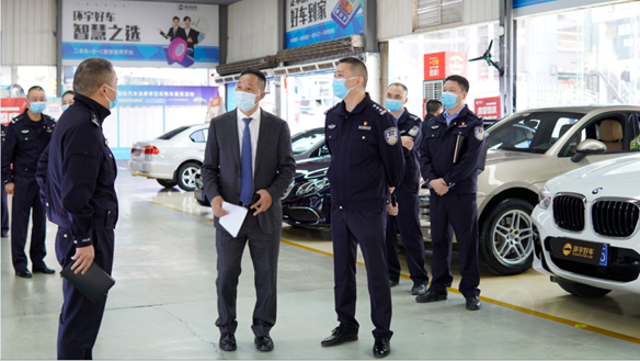 热烈欢迎重庆交巡警总队徐佳副总队长一行莅临环宇汽车指导工作