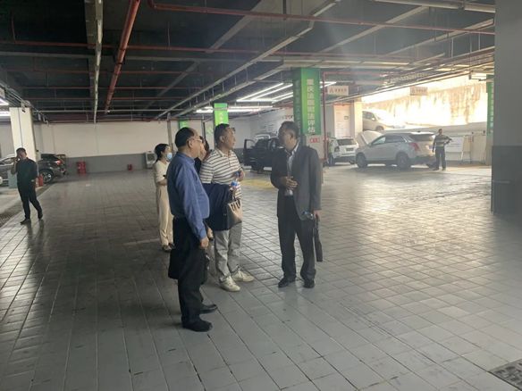 热烈欢迎巴南区政协吴锦彬主任一行莅临环宇指导工作