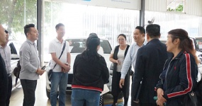 市商务委领导携攀枝花商务局考察组一行莅临环宇考察学习