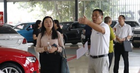 市商务委消费处余晓玲处长一行莅临环宇考察诚信建设工作