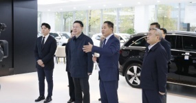 巴南区委书记何友生一行 调研“环宇全球出口通”项目