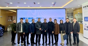 重庆市工商联副主席黄昕调研中国（重庆·巴南）二手车出口基地