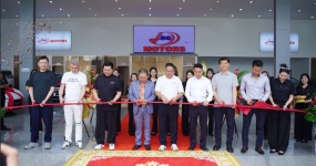 乘“一带一路”东风，深耕柬埔寨汽车市场｜中国（重庆·巴南）二手车出口基地海外店DG MOTORS金边店乔迁新址盛大开业