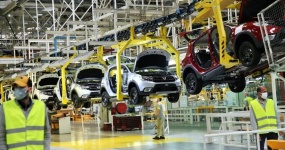 越南进口车开年猛增26%：中国超越泰国成第二大来源，电混车型拉动“量价齐升”