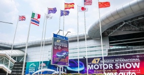 车企出海，谁来补齐短的一块板？