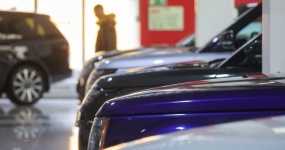 俄罗斯EAEU报废税新规延期：平行进口暂获喘息 